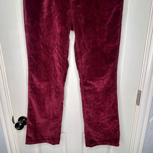 New! Universal Thread High-Rise Corduroy Ankle Bootcut Burgundy Women Pant Sz 8R - Picture 5 of 11
